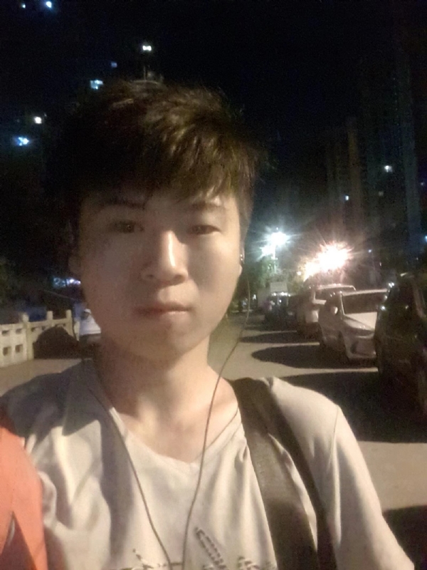 流星的瞬间的第一张照片--厦门征婚网