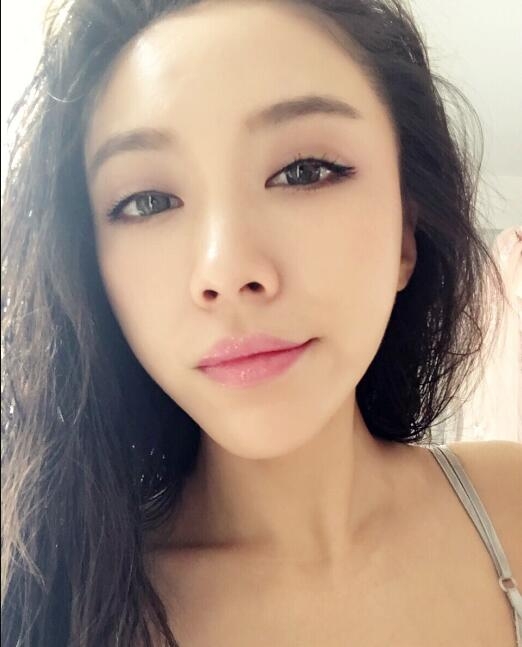 欣欣的第二张照片--厦门征婚网