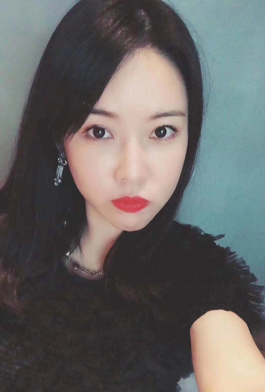 李莉的第二张照片--厦门征婚网