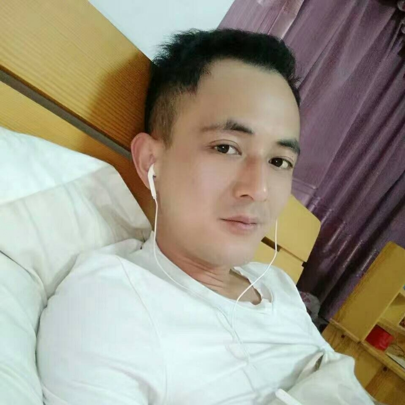 容晨的第二张照片--厦门征婚网