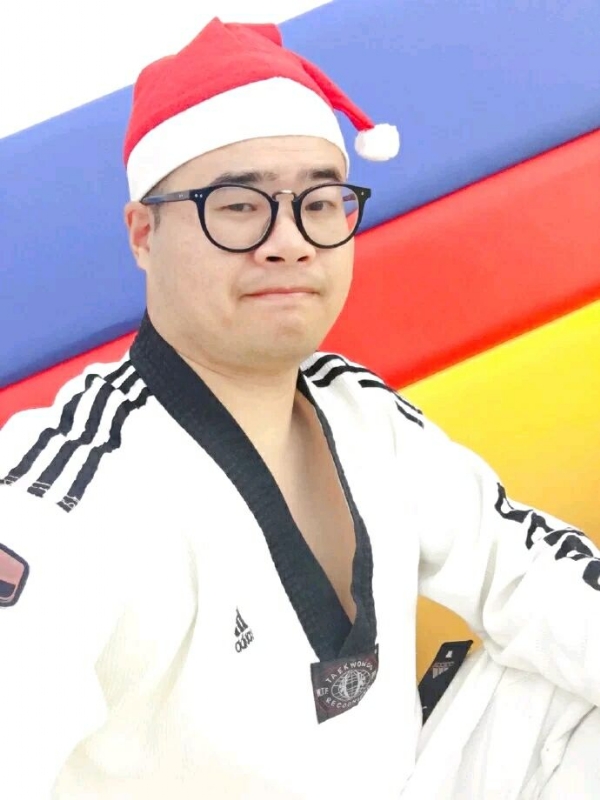 何当重相见的第一张照片--厦门征婚网