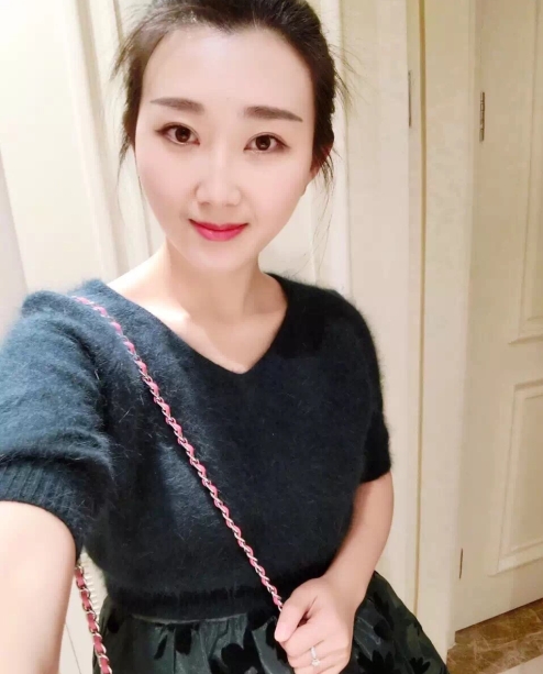 小妮的第三张照片--厦门征婚网