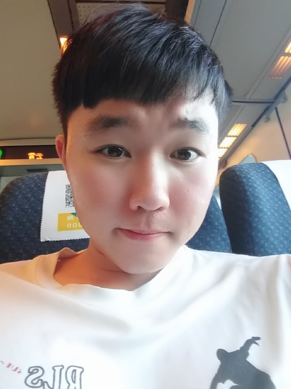 爱玉的第一张照片--厦门征婚网