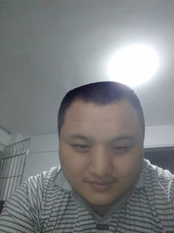 我在机场等艘船的第一张照片--厦门征婚网