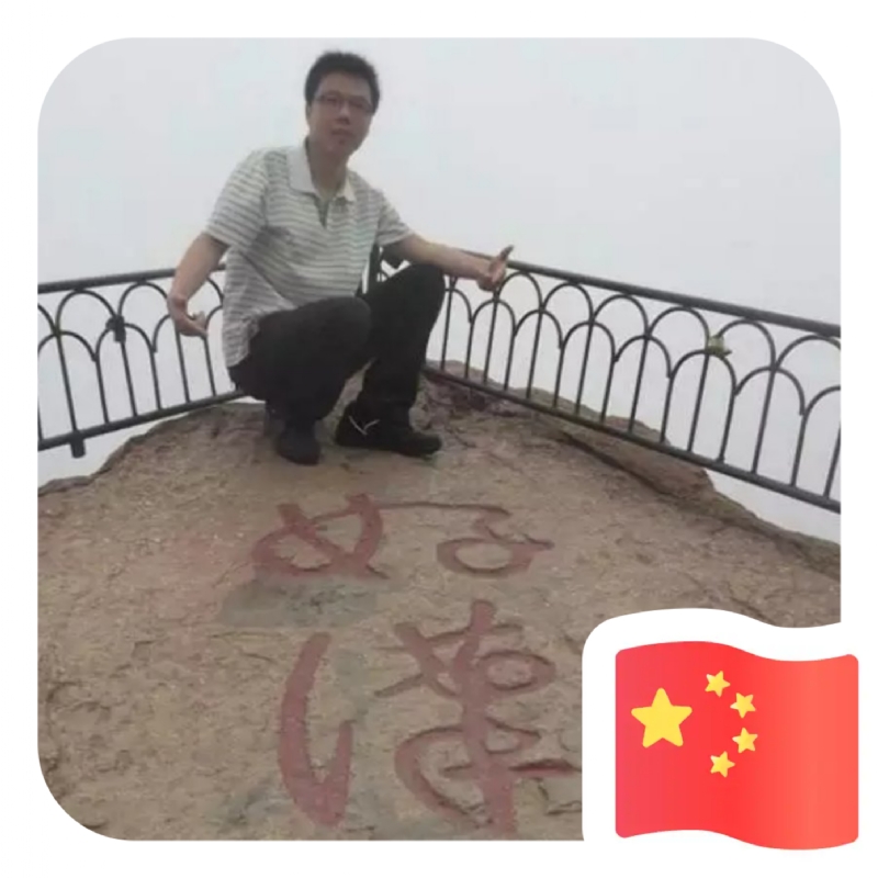 一只小虎牙的第一张照片--厦门征婚网