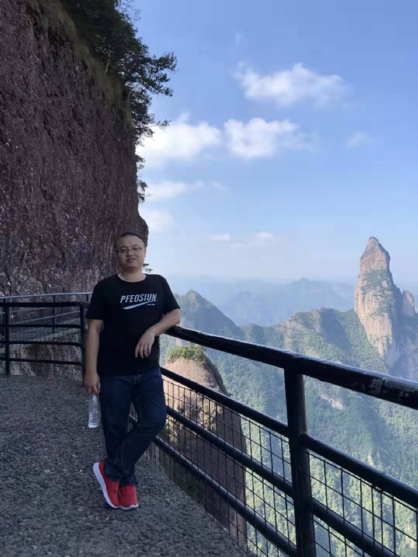 不杵于物的第一张照片--厦门征婚网