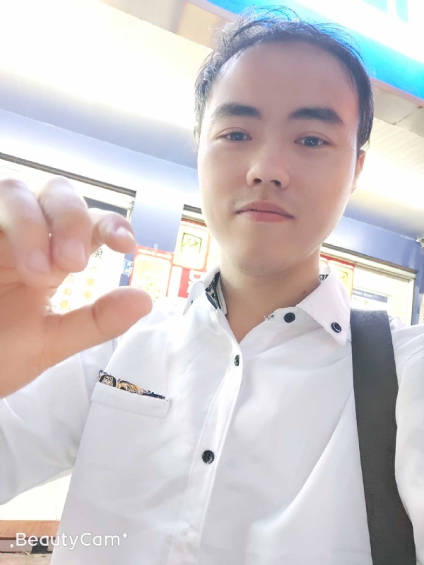 开心就好的第一张照片--厦门征婚网
