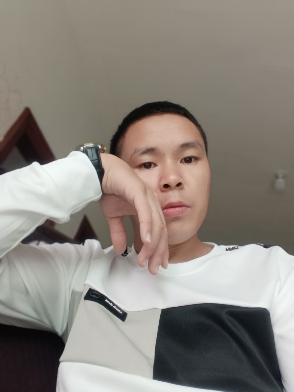 冷漠的第一张照片--厦门征婚网