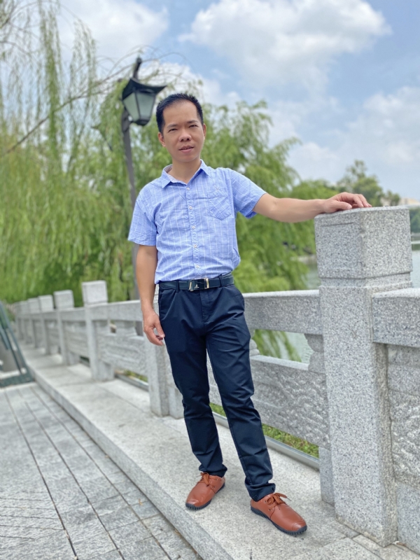 奇峰向阳的第一张照片--厦门征婚网
