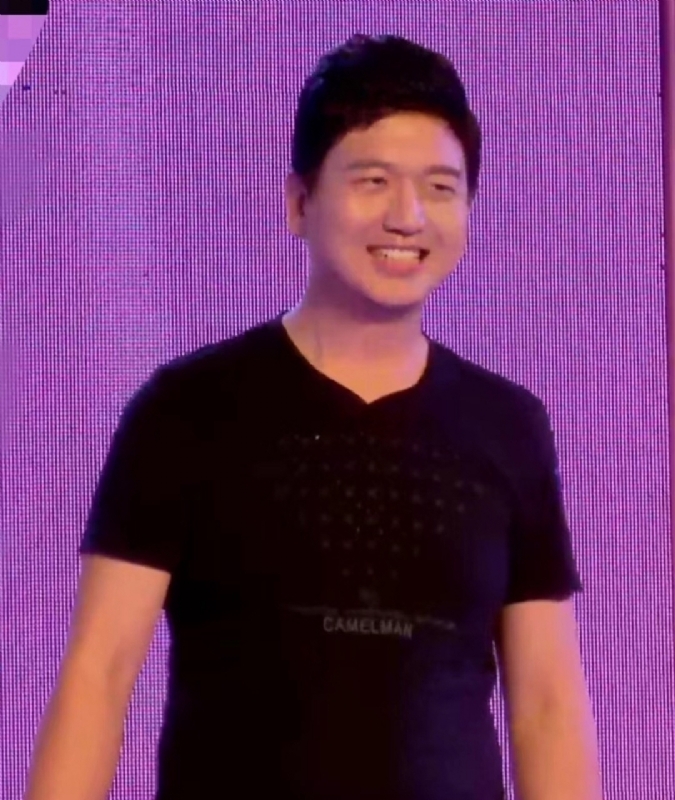 风继续吹的第一张照片--厦门征婚网