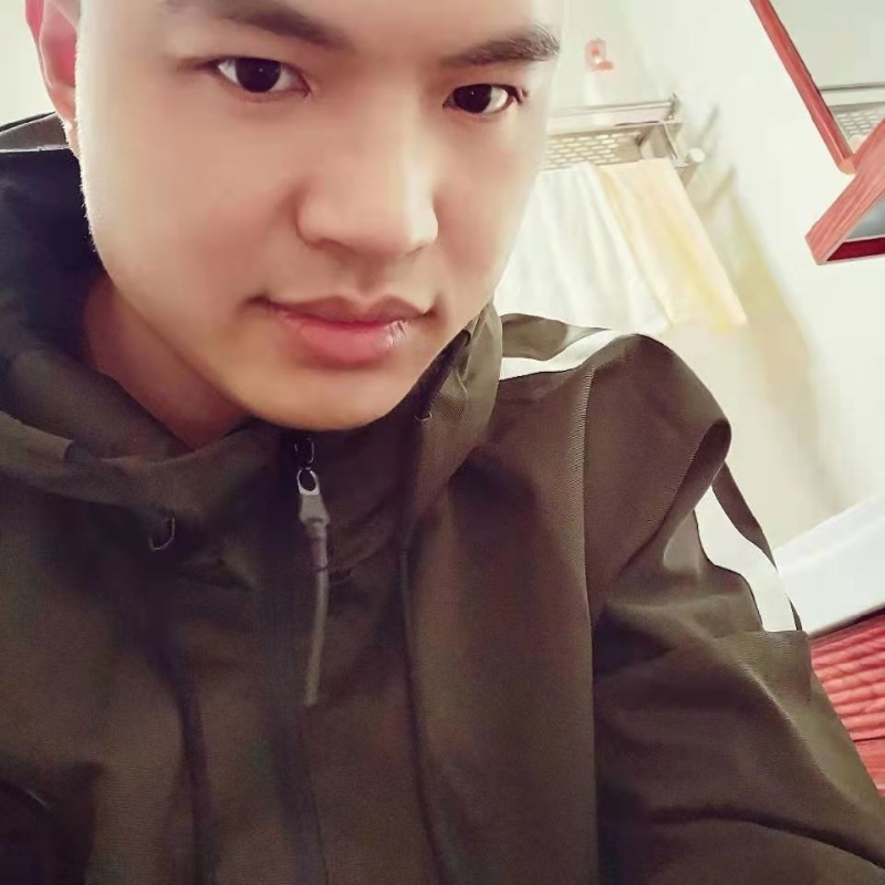 高大上的宅男的第二张照片--厦门征婚网