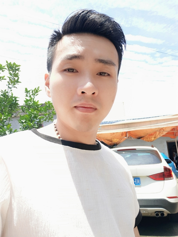 人间烟火的第一张照片--厦门征婚网