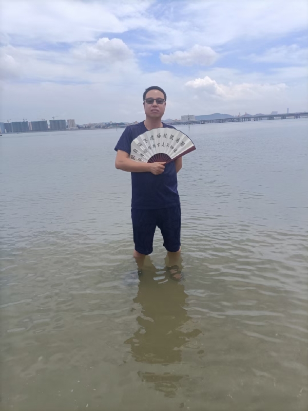 浪迹天涯的第一张照片--厦门征婚网
