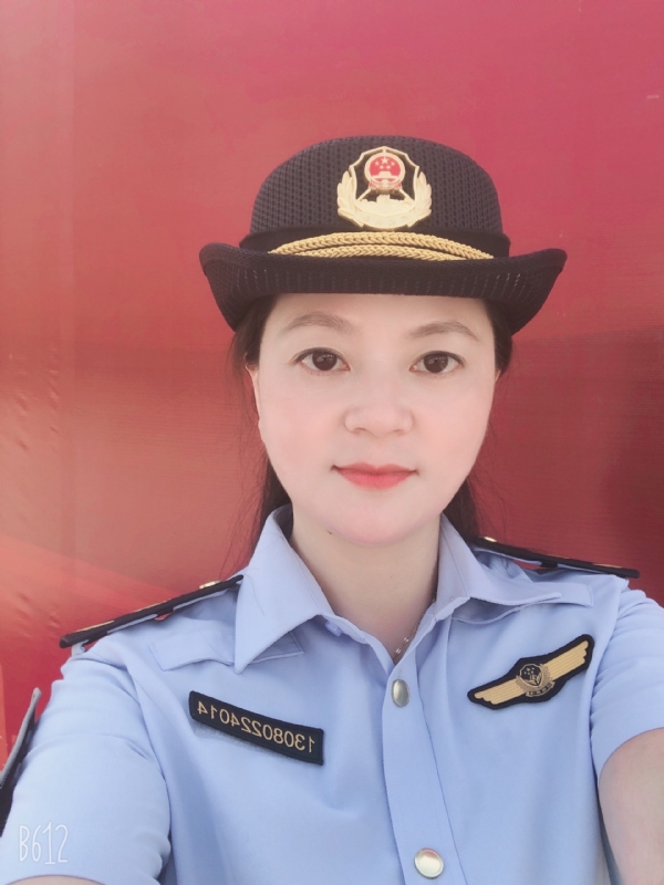 明明的第一张照片--厦门征婚网