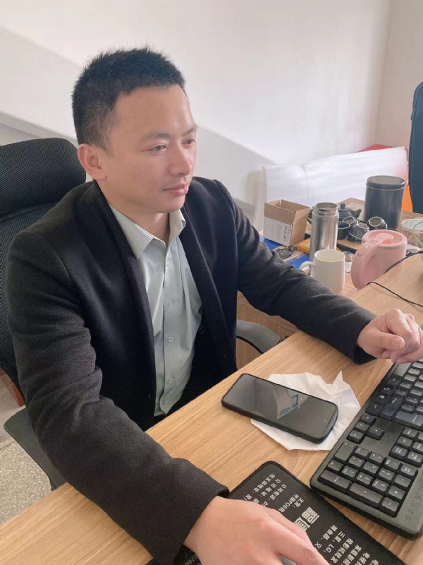落叶知秋的第一张照片--厦门征婚网