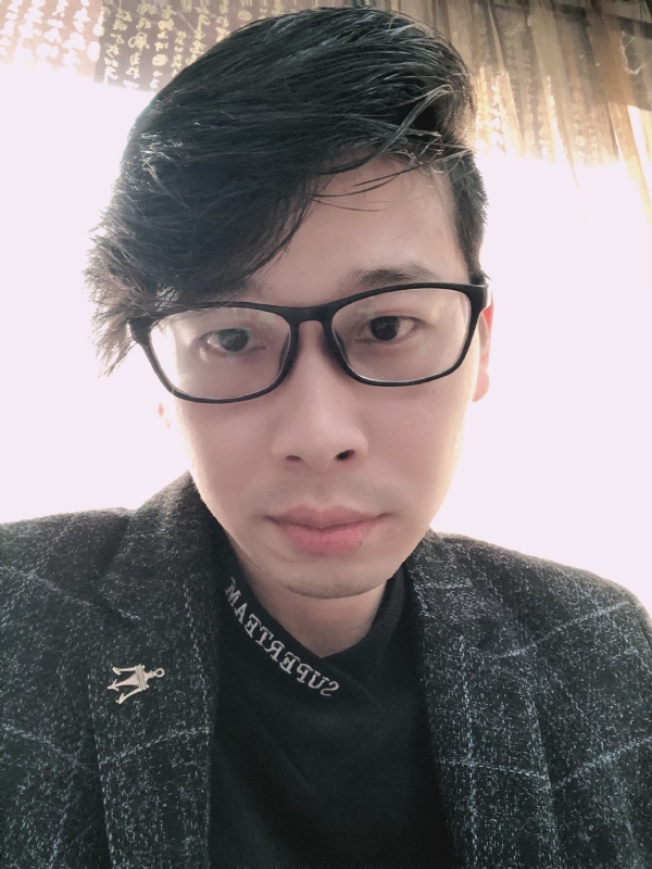 在等一个人的第一张照片--厦门征婚网