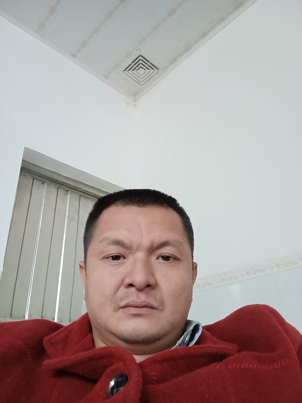 兰成龙的第一张照片--厦门征婚网