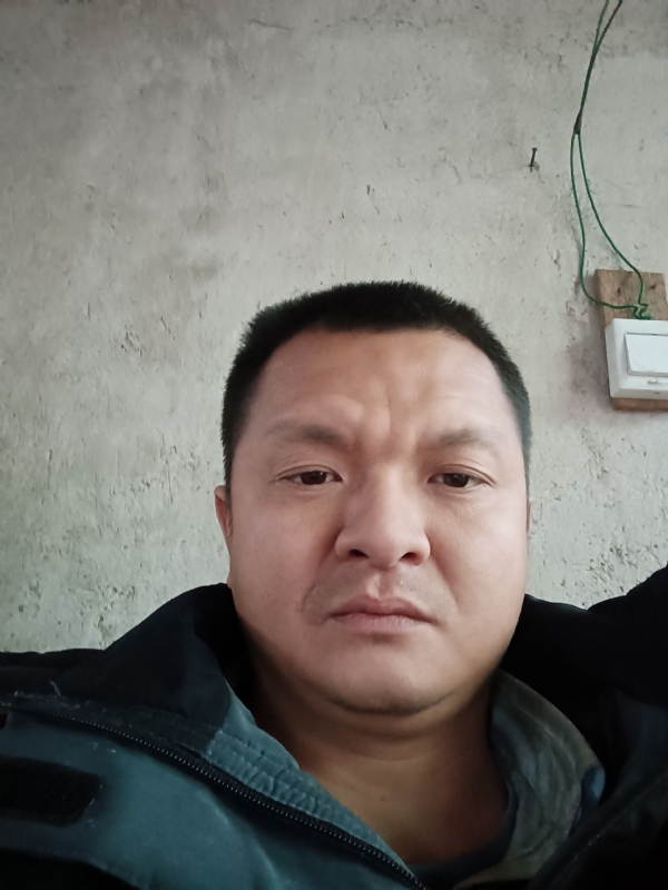 兰成龙的第二张照片--厦门征婚网