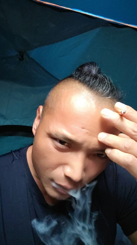 伯爵的第四张照片--厦门征婚网