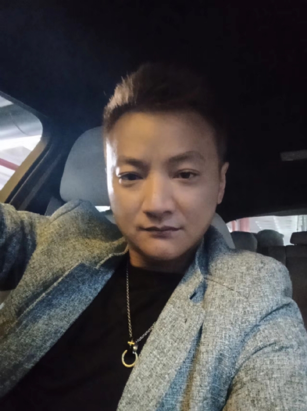 夜、有雨敲窗的第三张照片--厦门征婚网