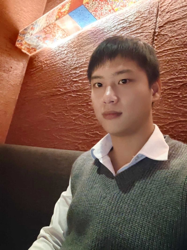 匿藏其名的第一张照片--厦门征婚网