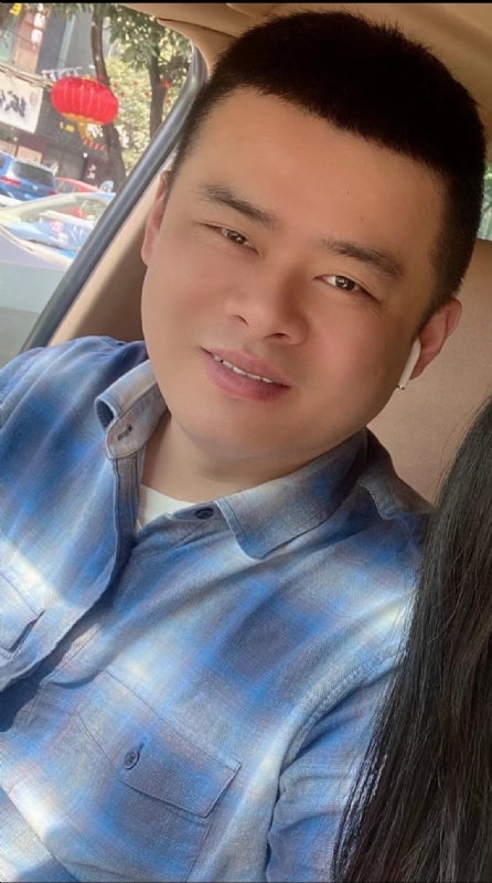 薛诚玖的第四张照片--厦门征婚网